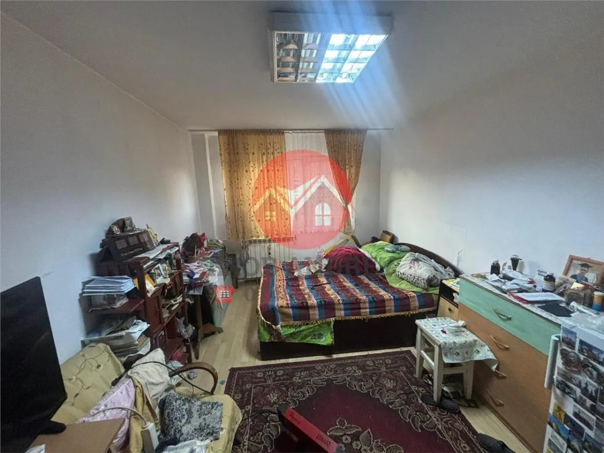Apartament 2 camere, 61 mp, centrala pe gaz, zona Sabinelor - foto 1