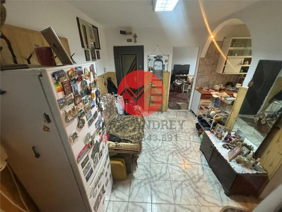 Apartament 2 camere, 61 mp, centrala pe gaz, zona Sabinelor - foto 3