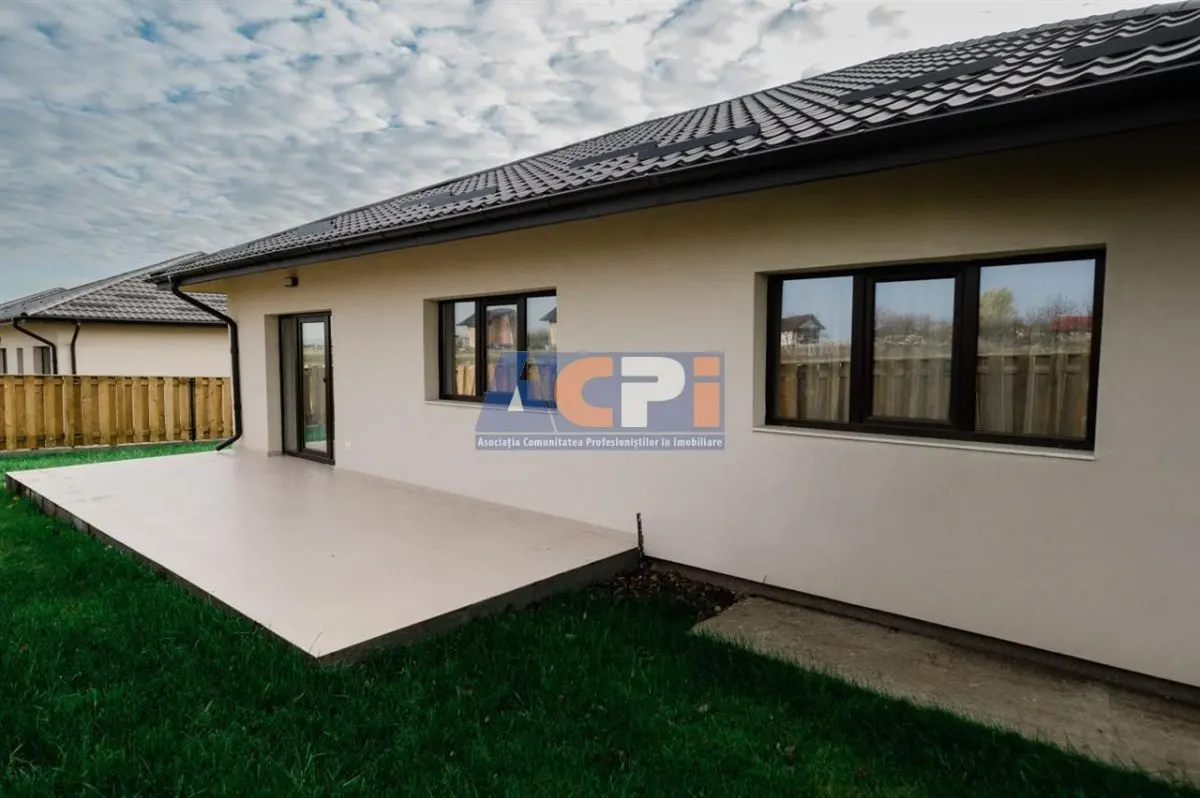 De vanzare casa plan parter, 3 camere, teren 400 mp, Vorovesti, 900 m de rond autobuz - foto 3