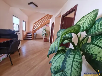 Casa nerezidentiala de vanzare, in Cartierul Florilor - Brasov