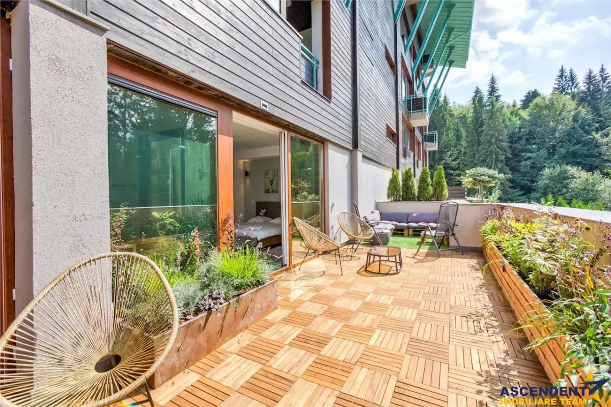 LUX clasa Smart Home si Exclusiv, cu gradina proprie; Poiana Brasov - foto 1