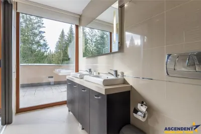 LUX clasa Smart Home si Exclusiv, cu gradina proprie; Poiana Brasov - foto 20