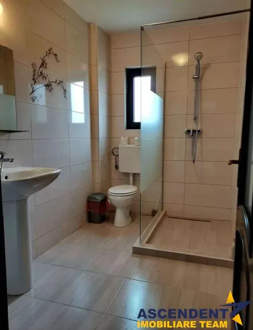 Pensiune idilica cu teren 1.300 mp teren, in pitorescul Bran, Brasov - foto 14