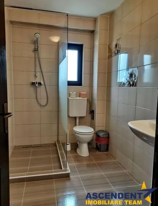 Pensiune idilica cu teren 1.300 mp teren, in pitorescul Bran, Brasov - foto 4