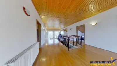 Ansamblu rezidential/ birouri/  4 niveluri si 700 mp de teren, Tractorul, Brasov - foto 22
