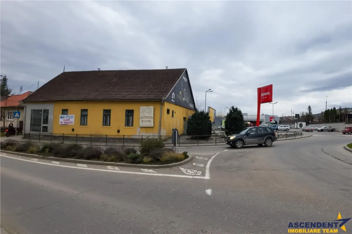 OFERTA TRANZACTIONATA!!Potential pe segmentul rezidential/ comercial/ investitional, Central - foto 7