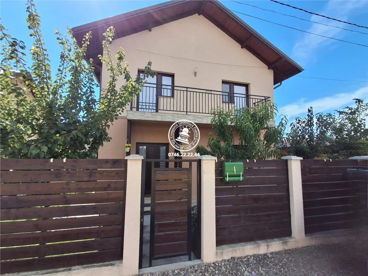 Vila  de vanzare  Valea Lupului, - foto 1