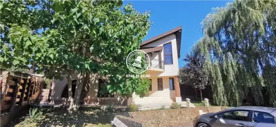 Vila  de vanzare  Bucium, - foto 3