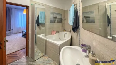 Apartament special, pe doua niveluri, Poarta Ecaterina, Centrul Istoric al Brasovului - foto 6