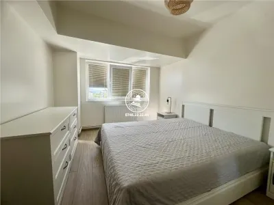 Apartament 3 camere  de inchiriat  Centru, - foto 3