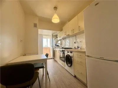 Apartament 3 camere  de inchiriat  Centru, - foto 6