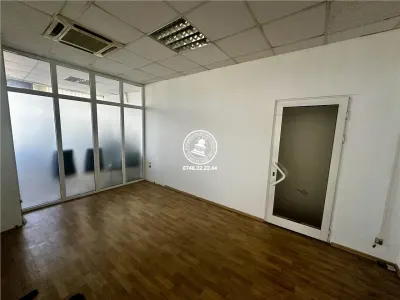 Spatiu comercial  de inchiriat  Pacurari, - foto 3