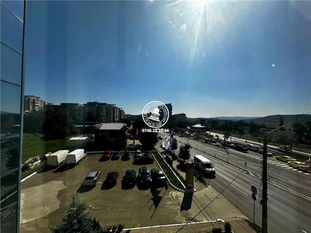 Spatiu comercial  de inchiriat  Pacurari, - foto 6