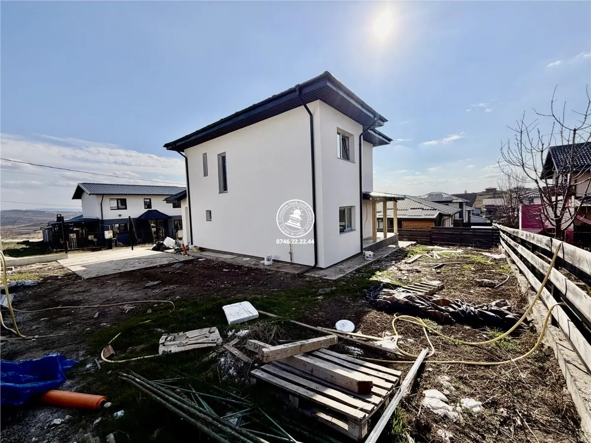 Vila  de vanzare  Miroslava, - foto 4