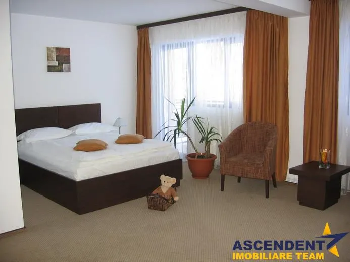 Hotel 3*+ transfer business, pe  2.500 mp, la 1.250 m altitudine, Predeal - foto 2