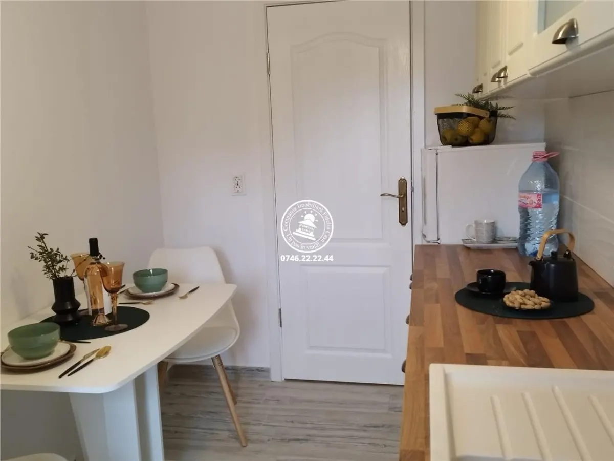 Apartament 2 camere  de vanzare  Gara, - foto 9