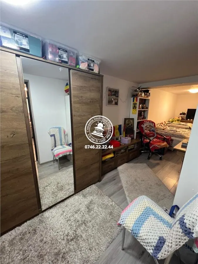 Apartament 3 camere  de vanzare  Pacurari, - foto 3