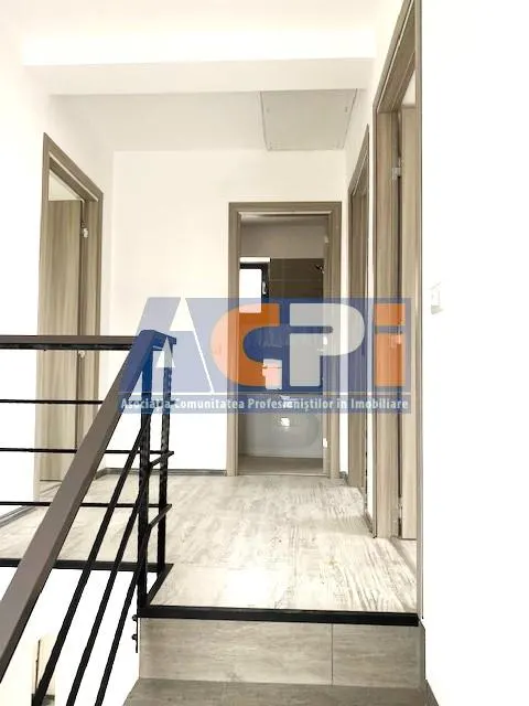 Vila individuala, incalzire in pardoseala, panouri fotovoltaice - foto 11