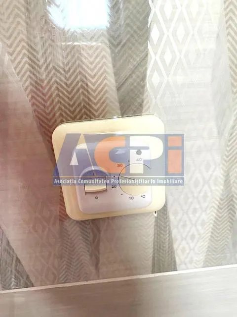 Vila individuala, incalzire in pardoseala, panouri fotovoltaice - foto 16