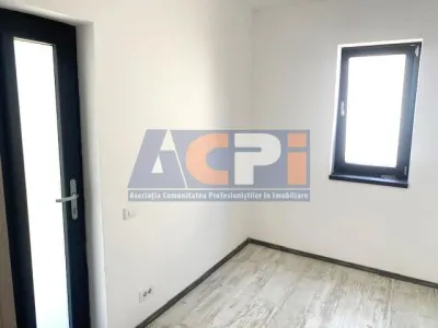 Vila individuala, incalzire in pardoseala, panouri fotovoltaice - foto 20