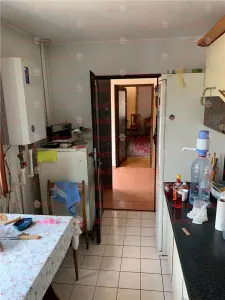 Casa P+1 400 mp teren Godeanu Carrefour Colosseum - foto 29