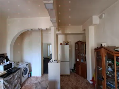Apartament 4 camere Victoriei Bd. Alexandru Ioan Cuza - Risc 2 seismic - foto 37