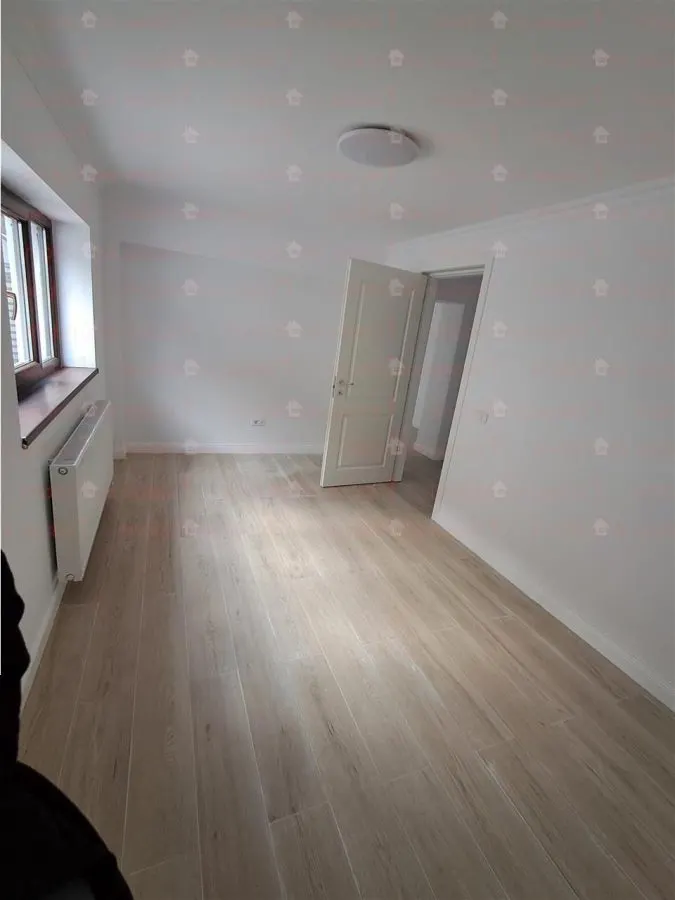 Apartament 2 camere demisol fara a fi ingropat in pamant, cu teren in proprietate. - foto 15