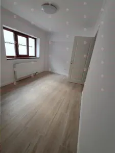 Apartament 2 camere demisol fara a fi ingropat in pamant, cu teren in proprietate. - foto 16