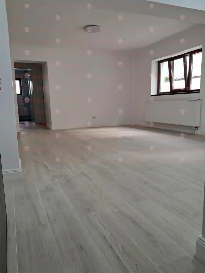 Apartament 2 camere demisol fara a fi ingropat in pamant, cu teren in proprietate. - foto 4