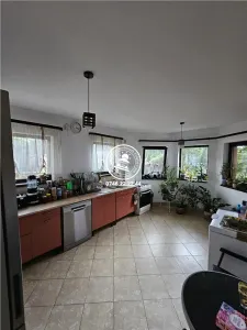 Vila 5 camere , 786 mp teren - Aroneanu , Iasi - foto 12