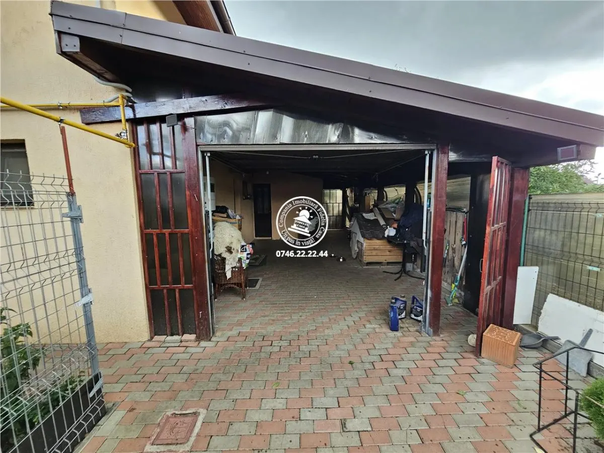 Vila 5 camere , 786 mp teren - Aroneanu , Iasi - foto 15