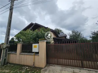 Vila 5 camere , 786 mp teren - Aroneanu , Iasi - foto 3