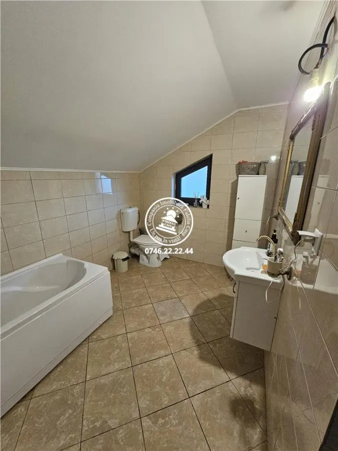 Vila 5 camere , 786 mp teren - Aroneanu , Iasi - foto 9