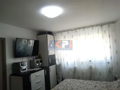 2 camere , decomandate,Energiei. - foto 3