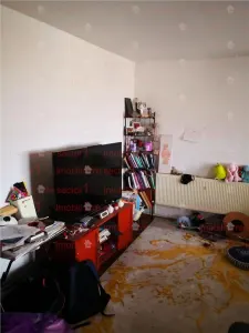 Apartament 3 camere Sos. Colentina - etaj 11/ 11 inchiriat - foto 2