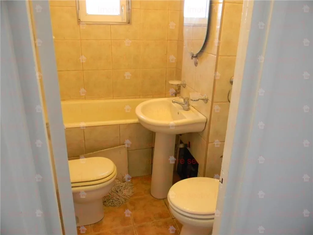 Apartament 3 camere Sos. Colentina - etaj 11/ 11 inchiriat - foto 9