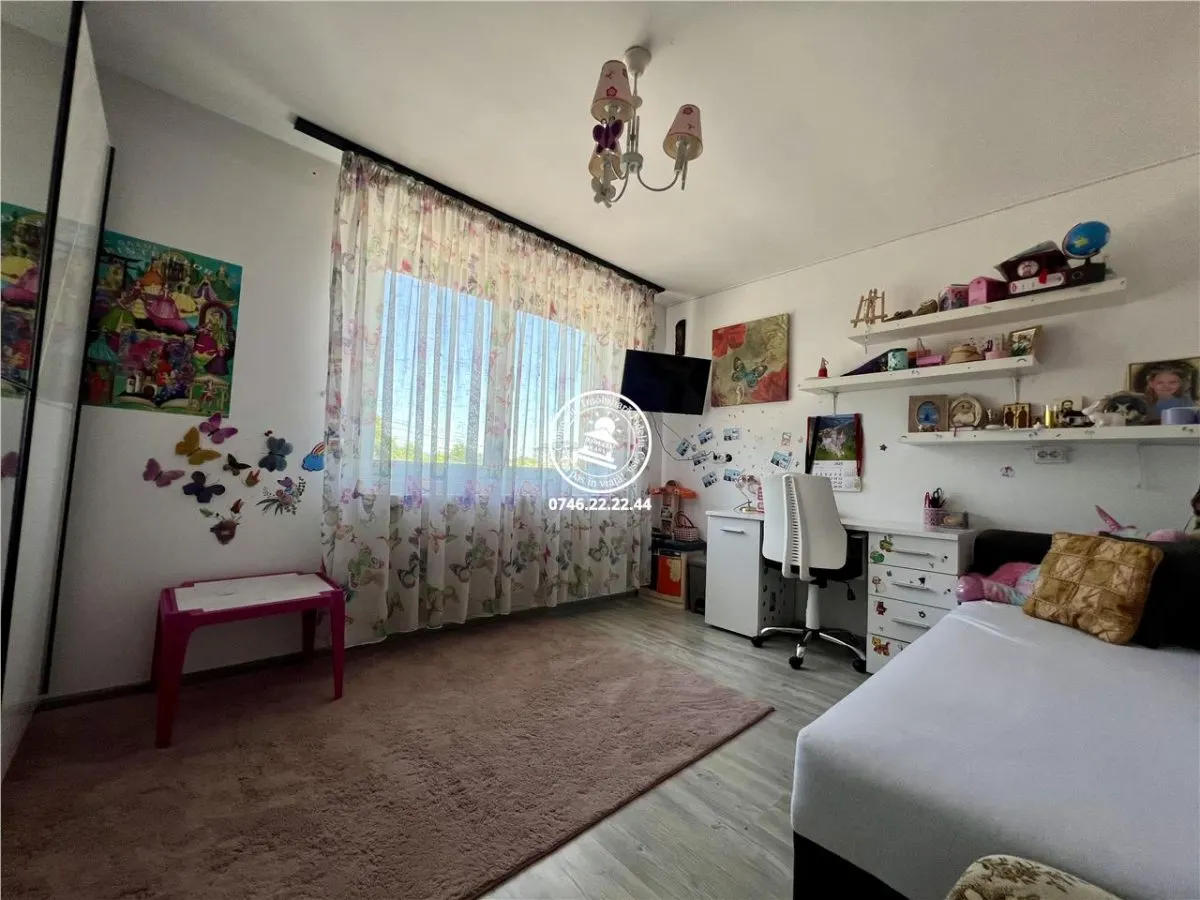 Vila  de vanzare  Lunca Cetatuii, - foto 11