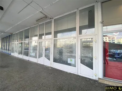 Spatiu comercial de inchiriat ultracentral, 70 mp - foto 2