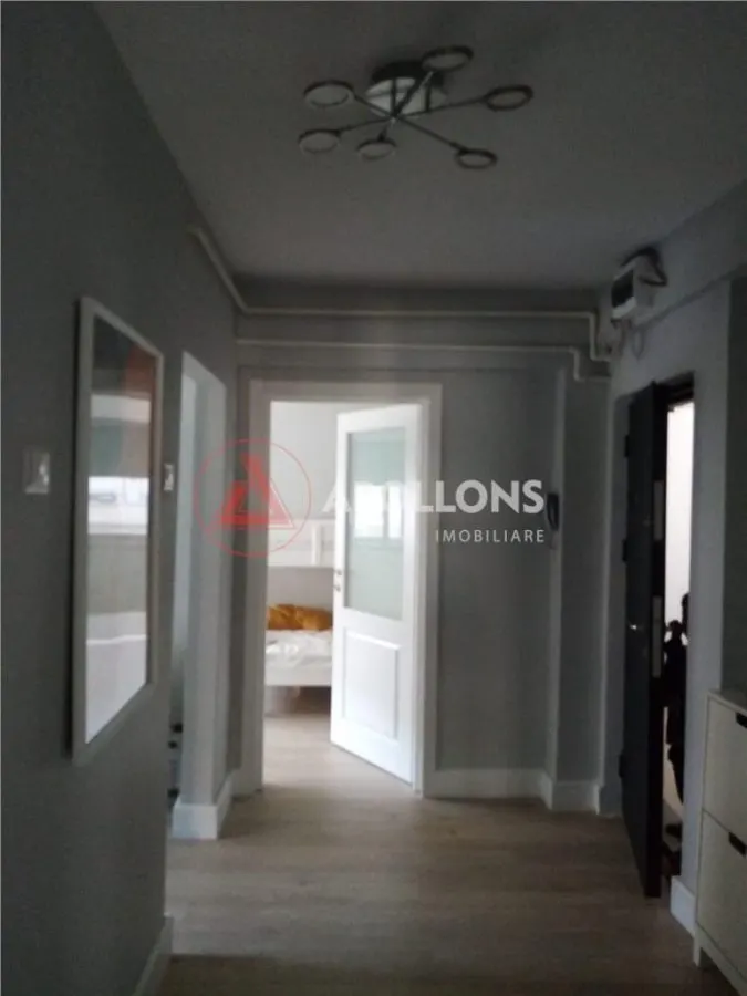 Apartament,3 camere,Centru - foto 12