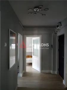 Apartament,3 camere,Centru - foto 3