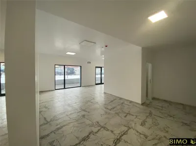 Spatiu comercial nou de inchiriat 106 mp, in complexul Avanera - foto 7