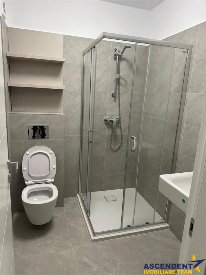 Apartament 3 camere Tractorul - foto 12