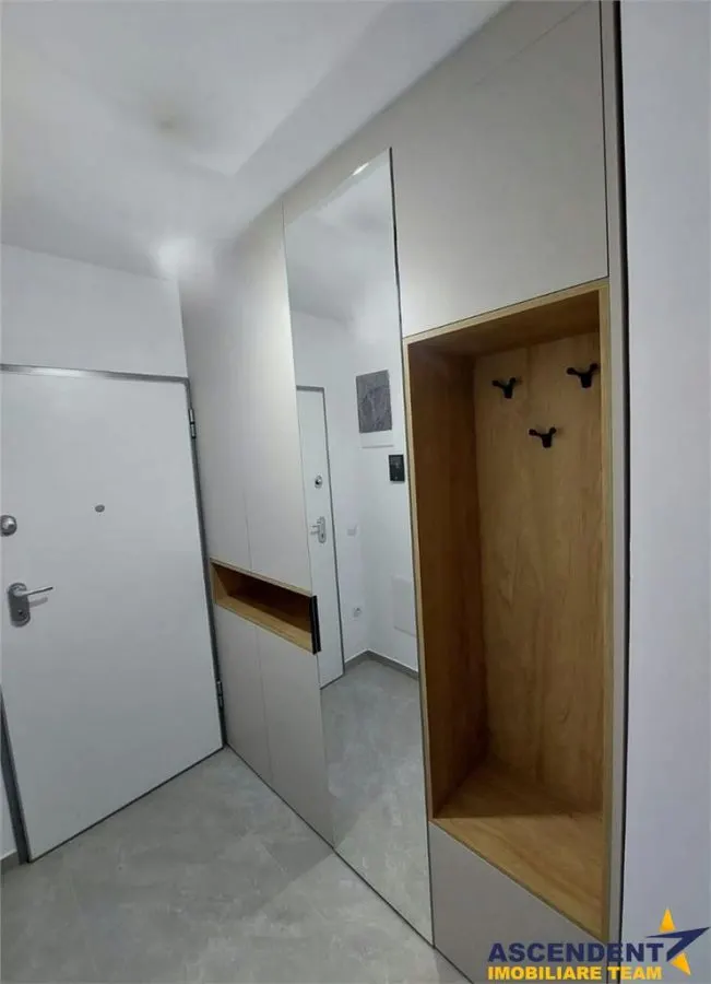 Apartament 3 camere Tractorul - foto 4