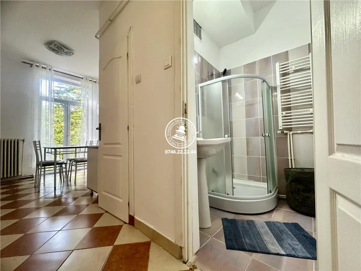 Apartament 2 camere  decomandat Copou, - foto 7