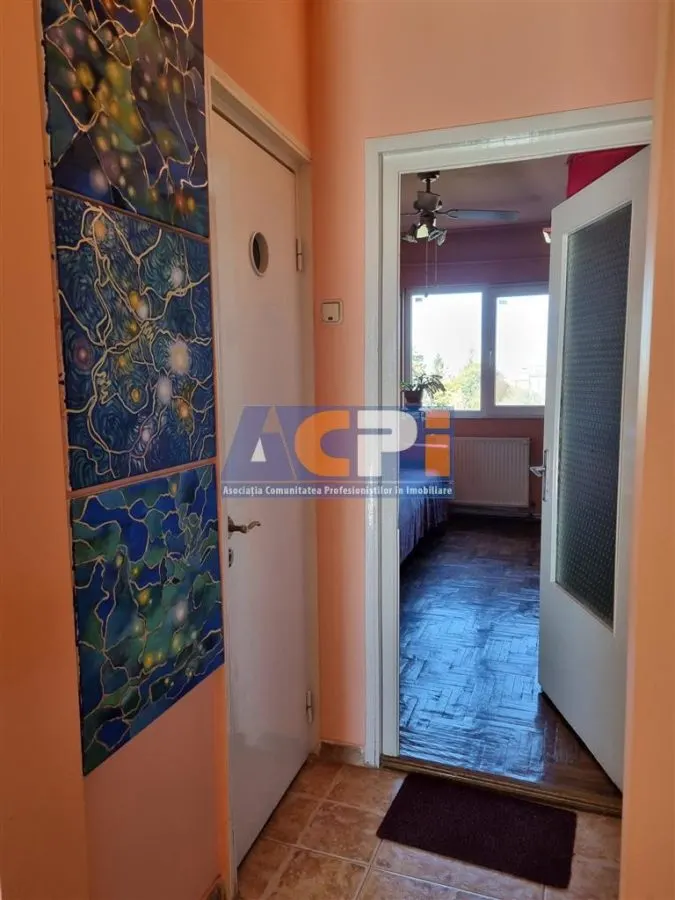 Apartament, 3 camere decomandate, RMB, Bacau. - foto 7