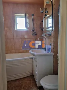 Apartament, 3 camere decomandate, RMB, Bacau. - foto 10