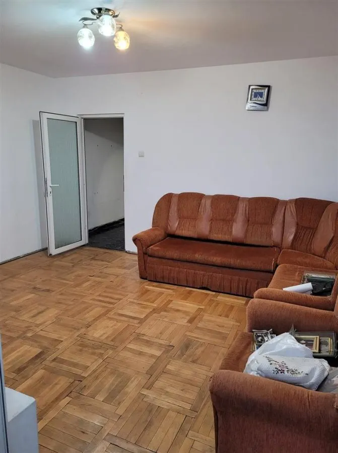 Garsoniera Mihai Bravu - foto 1