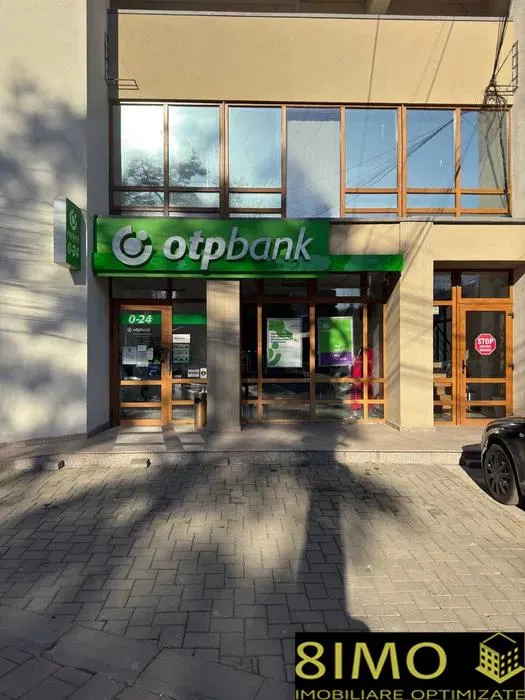 De inchiriat spatiu comercial premium – fost sediu OTP Bank - foto 1