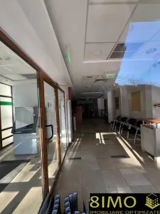 De inchiriat spatiu comercial premium – fost sediu OTP Bank - foto 3