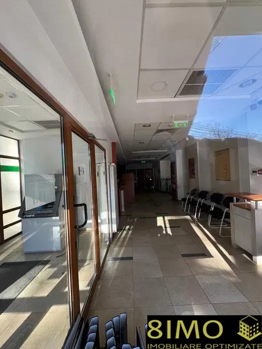 De inchiriat spatiu comercial premium – fost sediu OTP Bank - foto 3